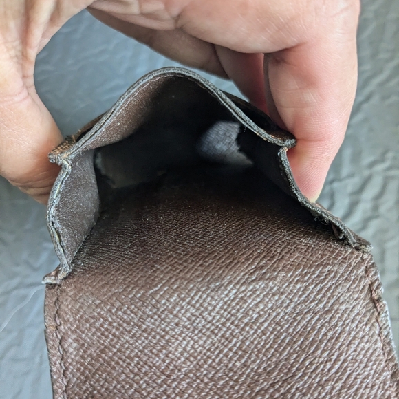 Louis Vuitton LV Authentic Vintage Damier Ebene Cigarette Case - Picture 9 of 14